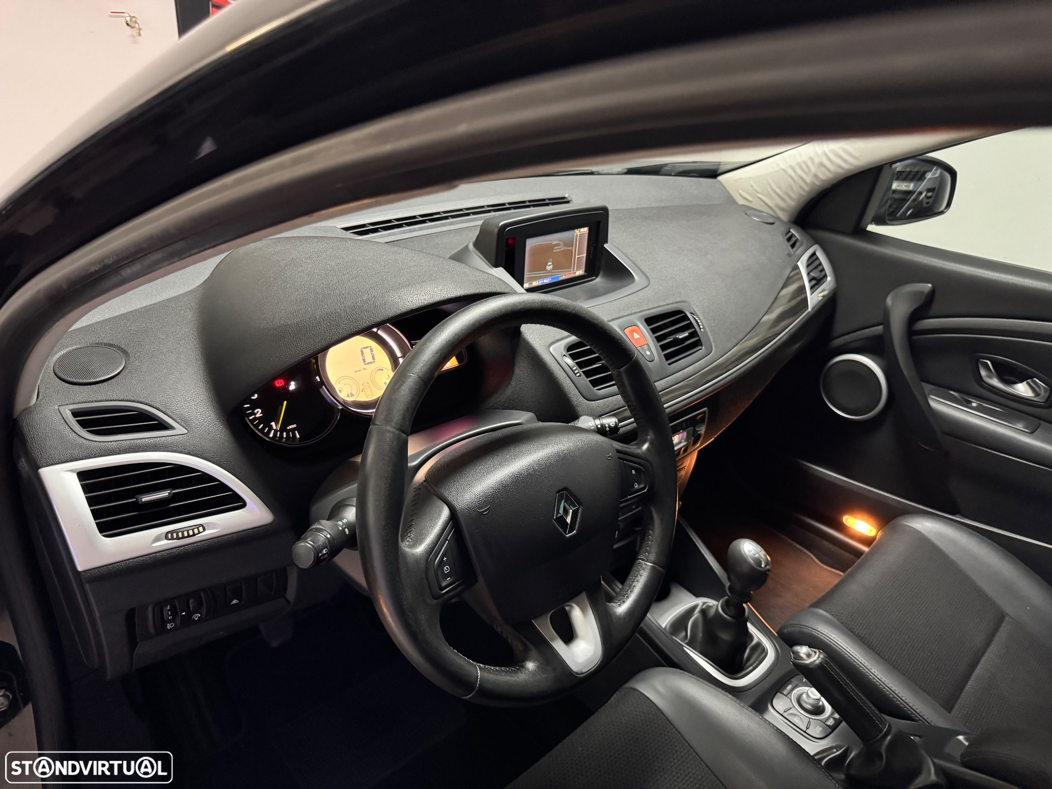 Renault Mégane Sport Tourer 1.5 dCi Dynamique S - 35