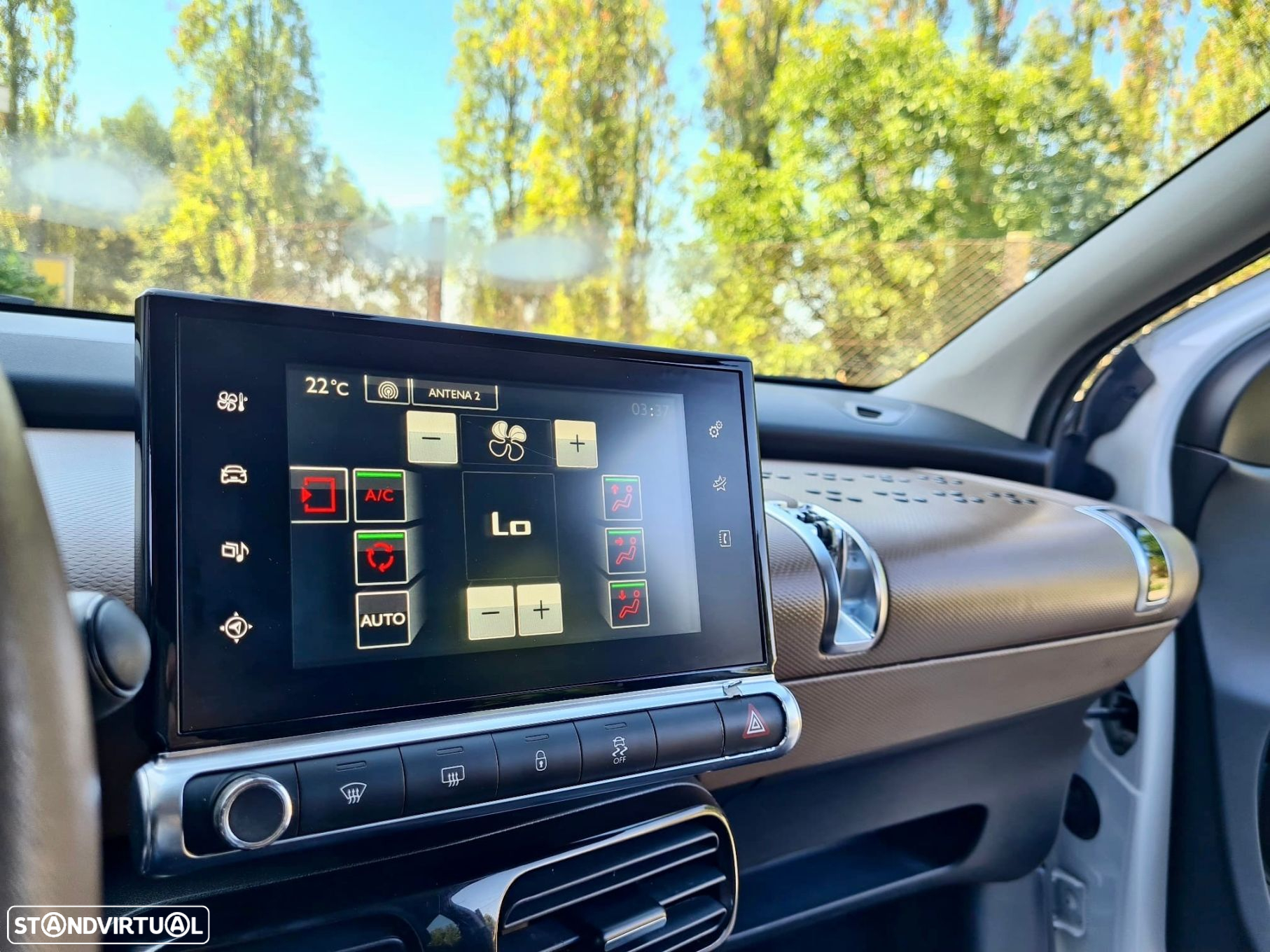 Citroën C4 Cactus 1.2 PureTech Shine Ed.Moonlight - 11