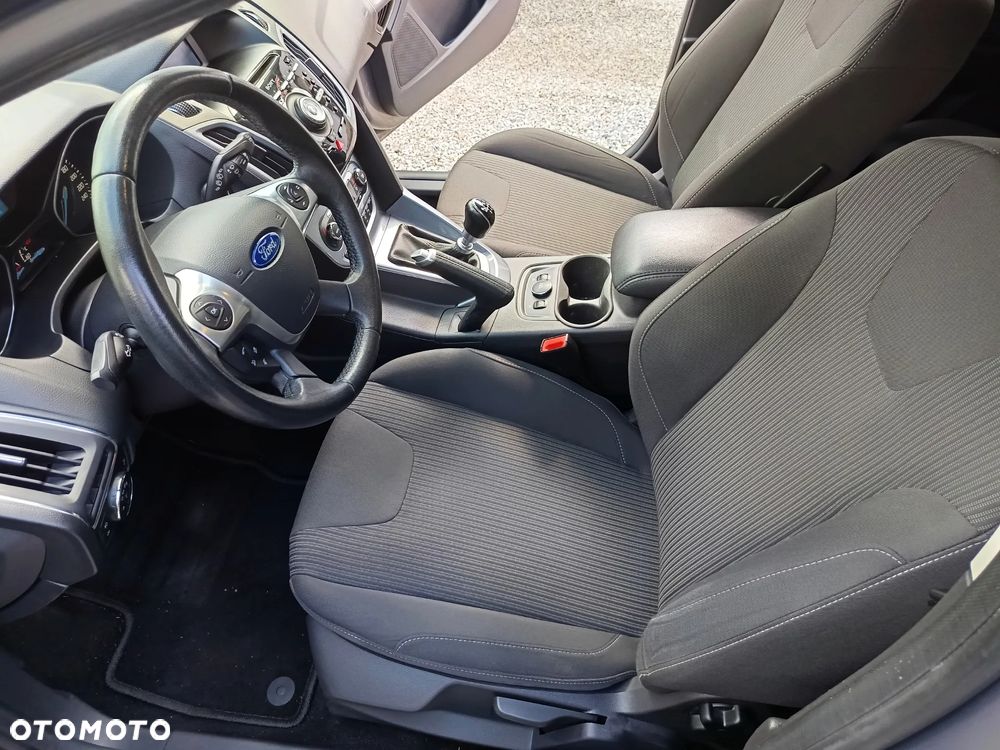 Ford Focus 1.0 EcoBoost STart-Stopp-System TITANIUM - 24