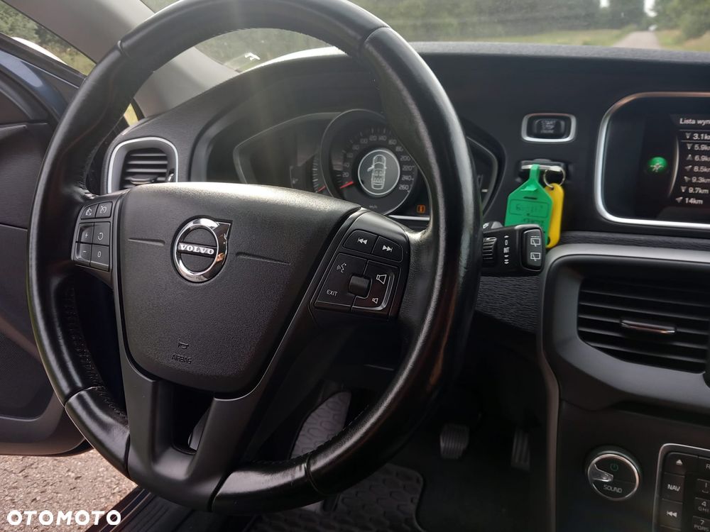 Volvo V40 D2 Kinetic - 17