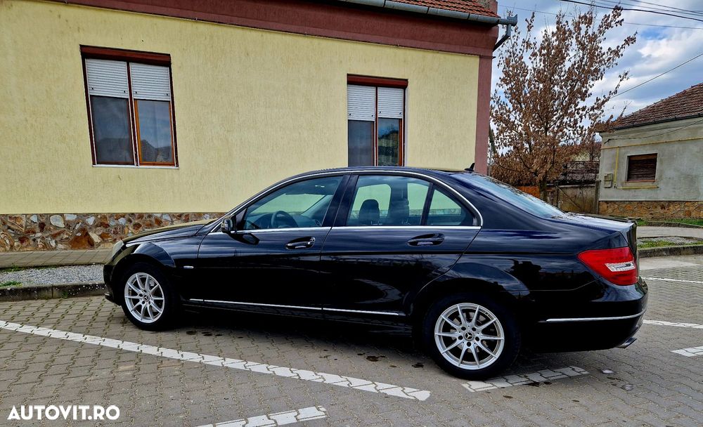 Mercedes-Benz C 180 CGI BlueEFFICIENCY Avantgarde - 7