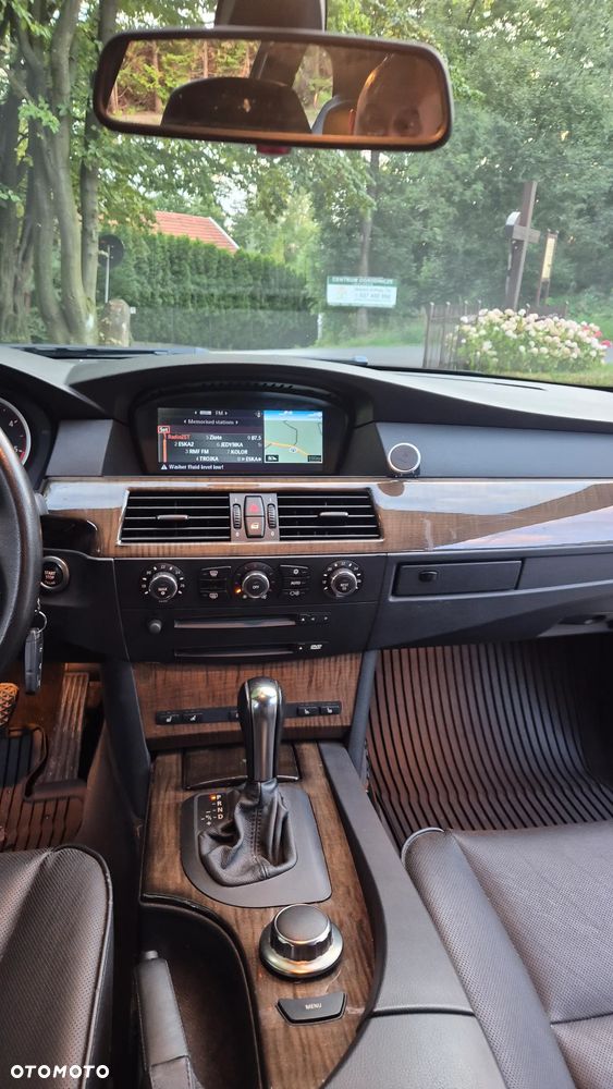 BMW Seria 5 - 34