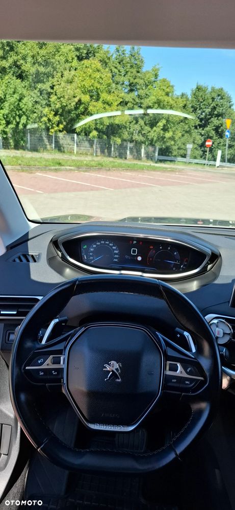 Peugeot 3008 1.6 BlueHDi Allure S&S EAT6 - 29