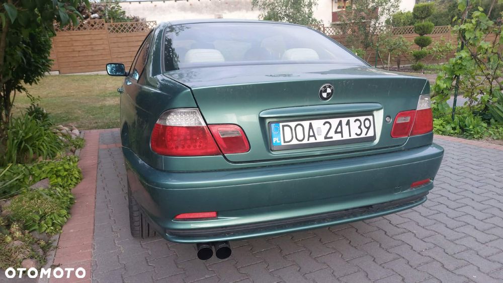 BMW Seria 3 320i - 14