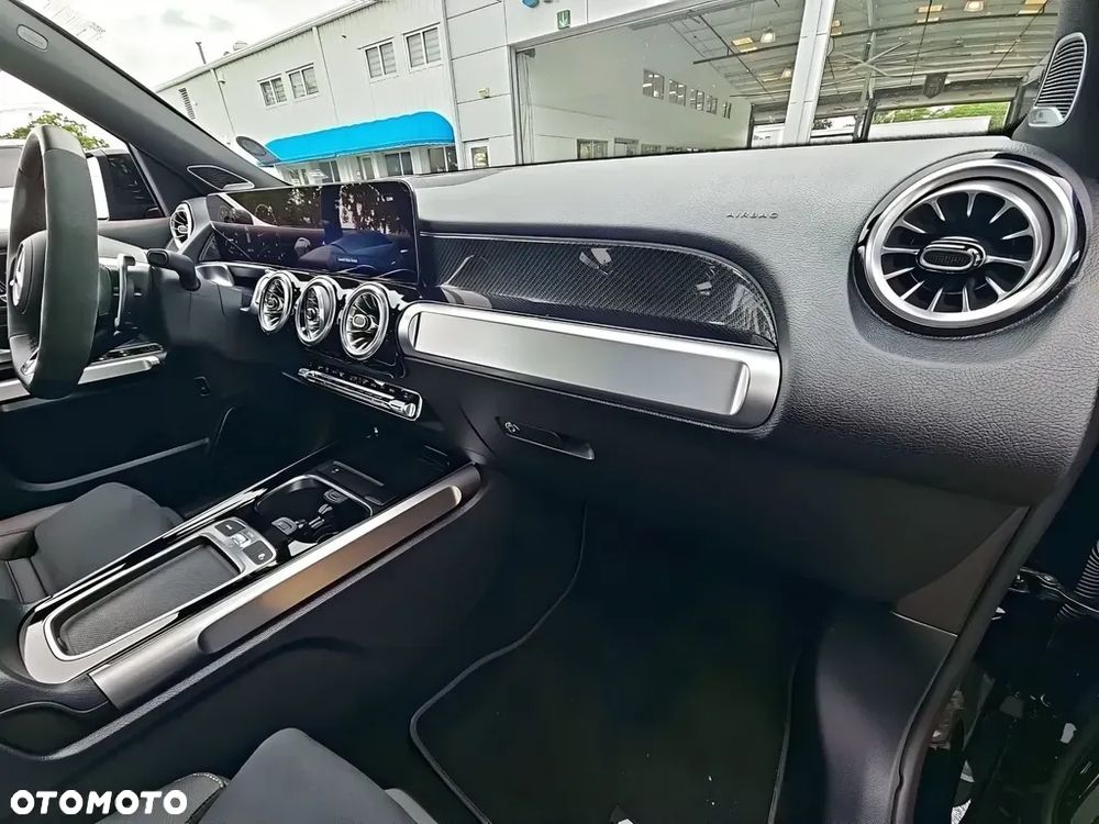 Mercedes-Benz GLB AMG 35 4Matic AMG Speedshift DCT 8G - 9