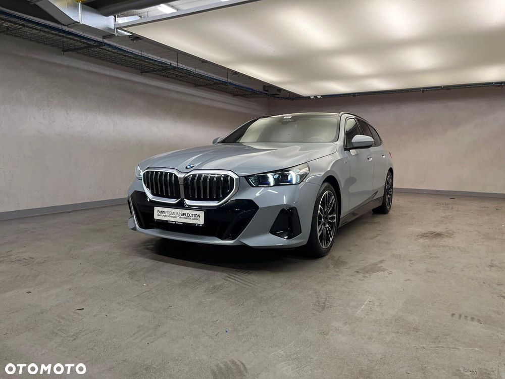 BMW Seria 5 520d xDrive mHEV M Sport - 10