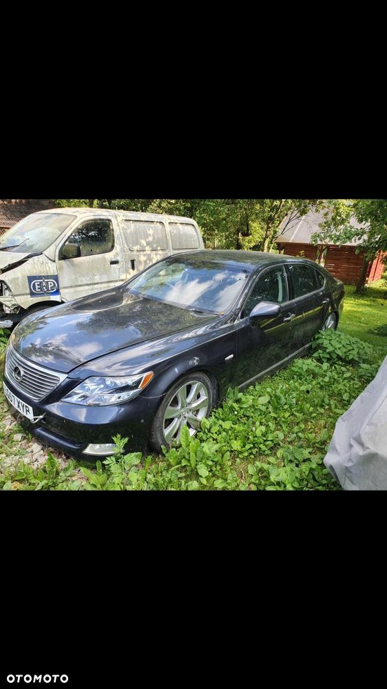 Lexus LS 600h L Prestige - 1