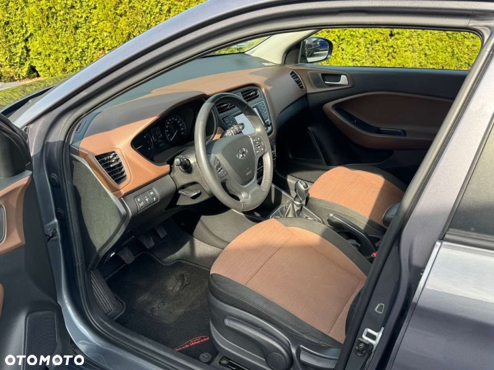 Hyundai i20 - 10