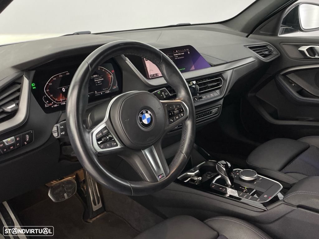 BMW 116 d Pack Desportivo M Auto - 17