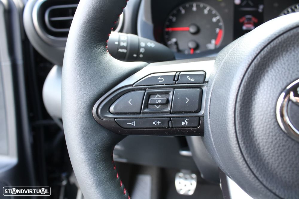 Toyota GR Yaris c/ High-Performance-Pack - 16