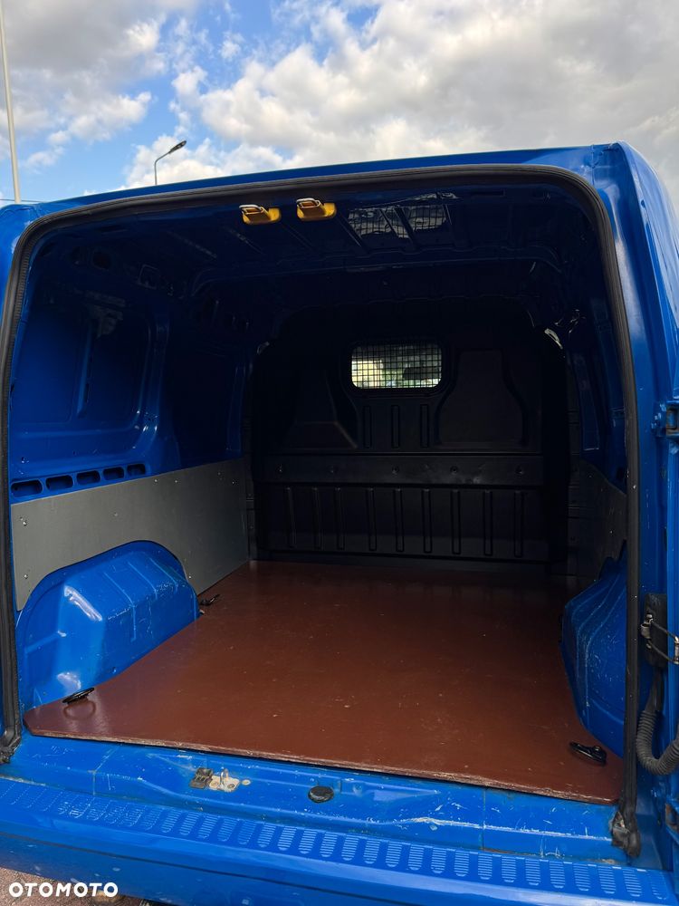 Ford Connect - 12