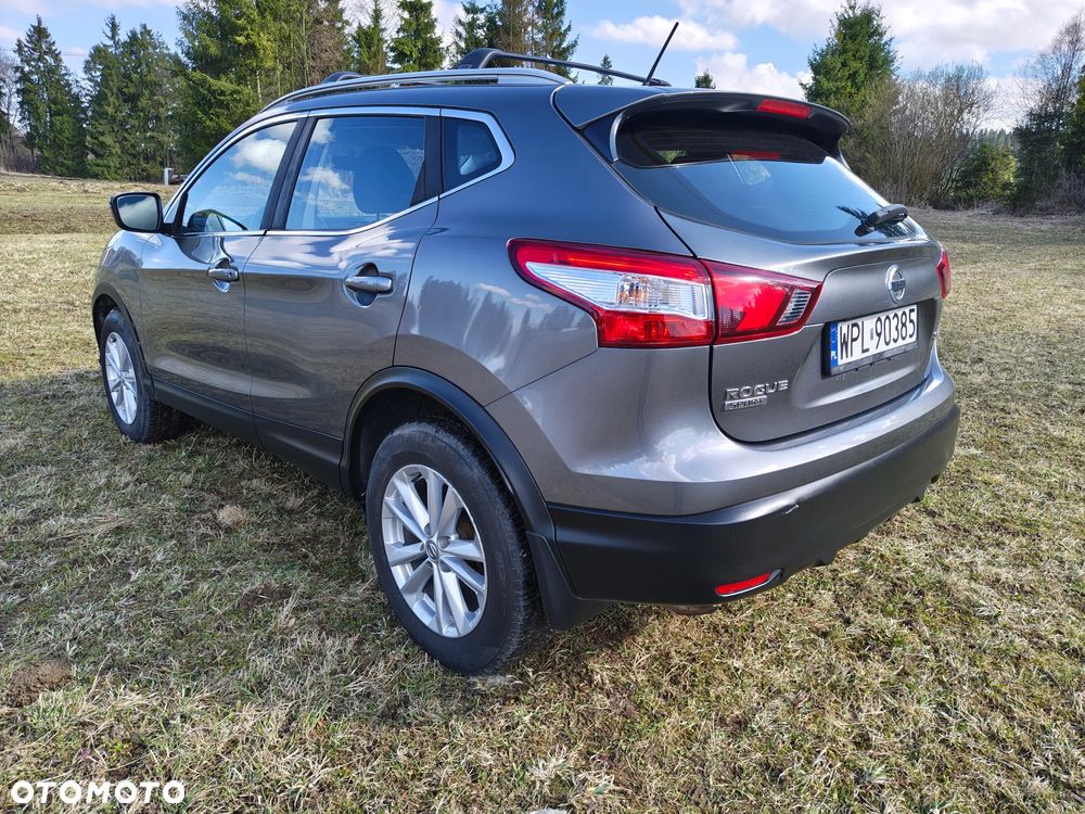 Nissan Qashqai - 12