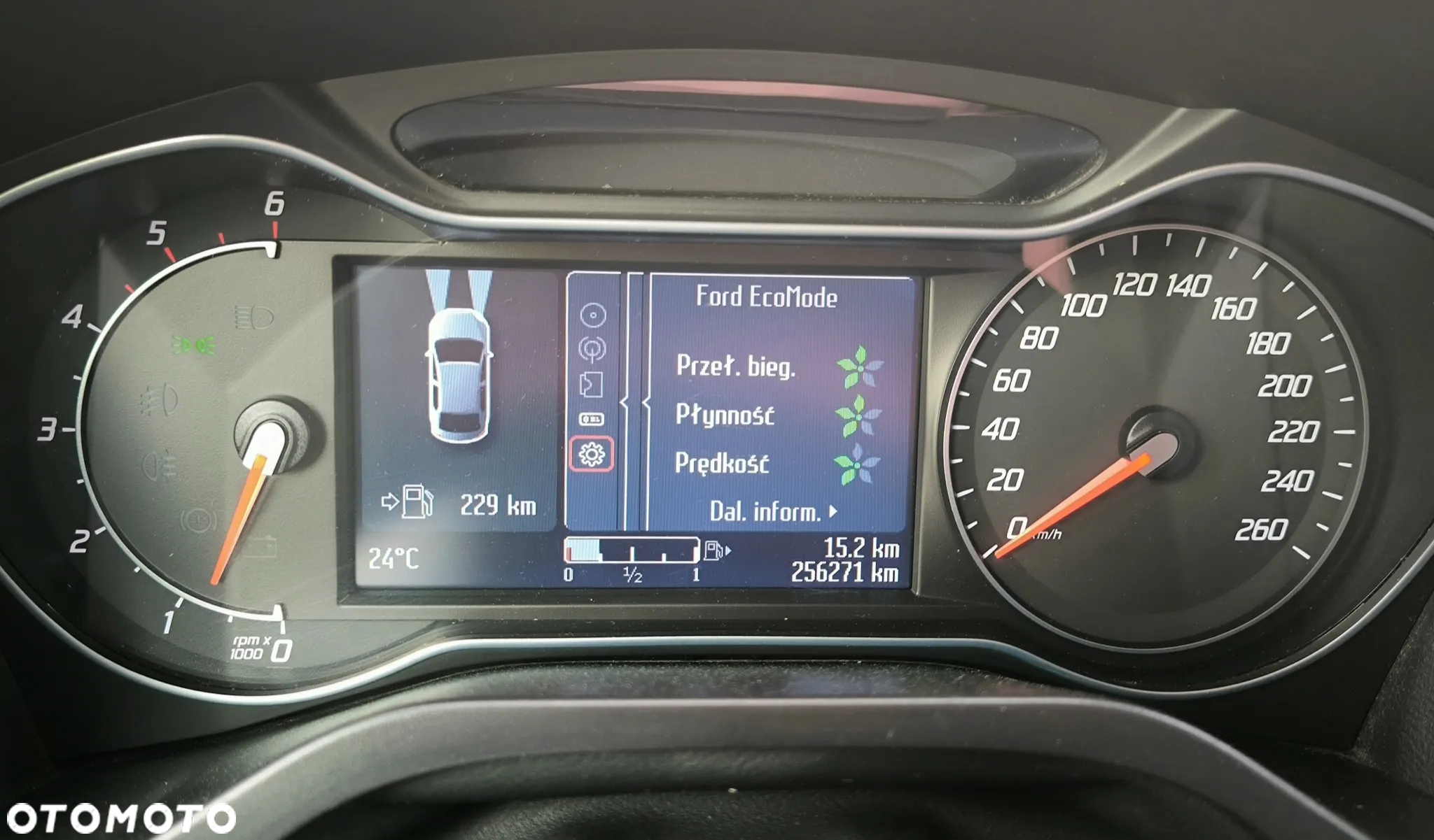 Ford Galaxy 2.0 TDCi Titanium - 26
