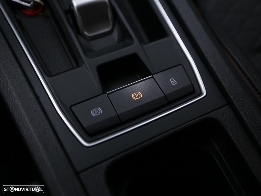 SEAT Leon ST 2.0 TDI FR DSG - 26