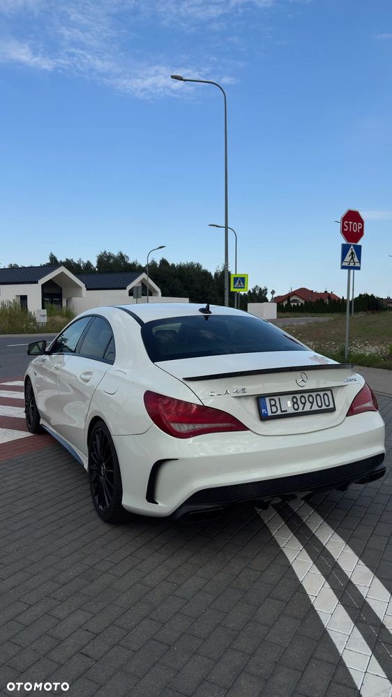 Mercedes-Benz CLA 45 AMG 4-Matic - 18