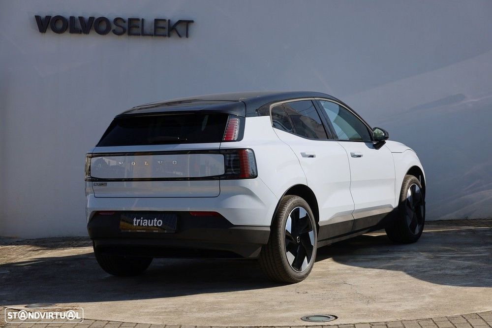 Volvo EX30 69 kWh Single Motor Extended Range Plus - 3