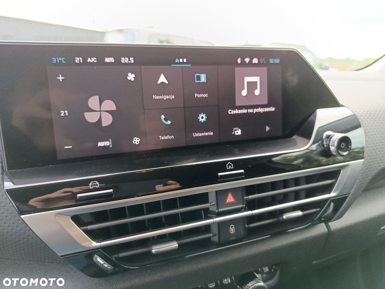 Citroën C4 1.2 PureTech Max S&S EAT8 - 21