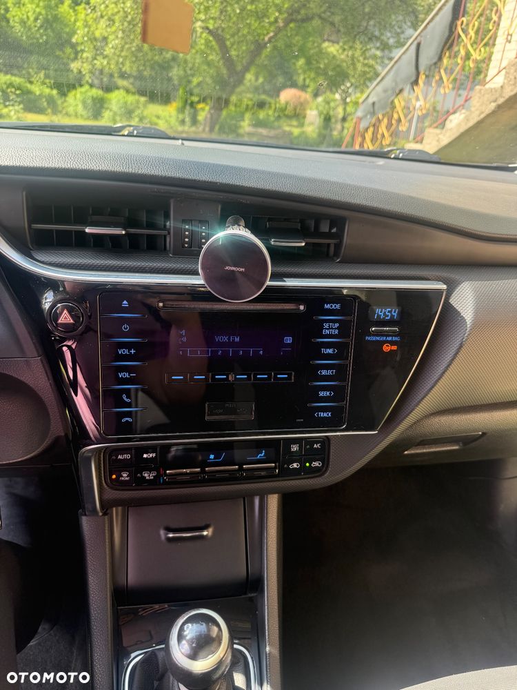 Toyota Auris 1.33 VVT-i Active - 9