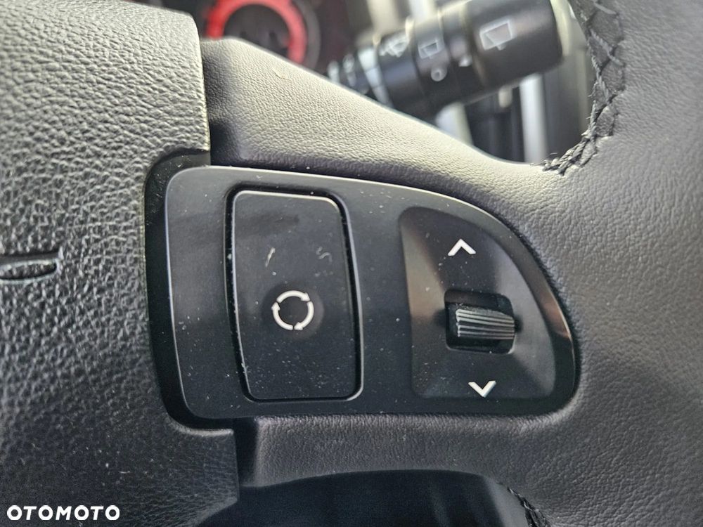 Kia Ceed 1.4 CVVT Spirit - 25
