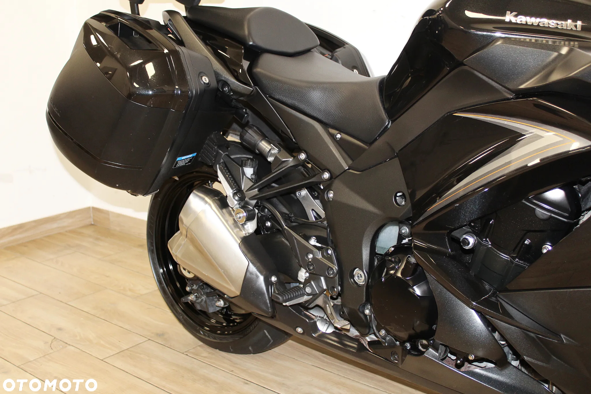 Kawasaki Ninja 1000 SX - 9