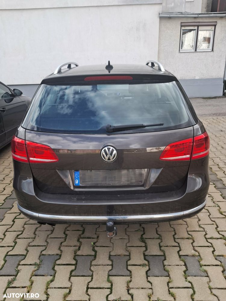 Volkswagen Passat 2.0 TDI DSG BlueMotion Technology Business Edition - 2