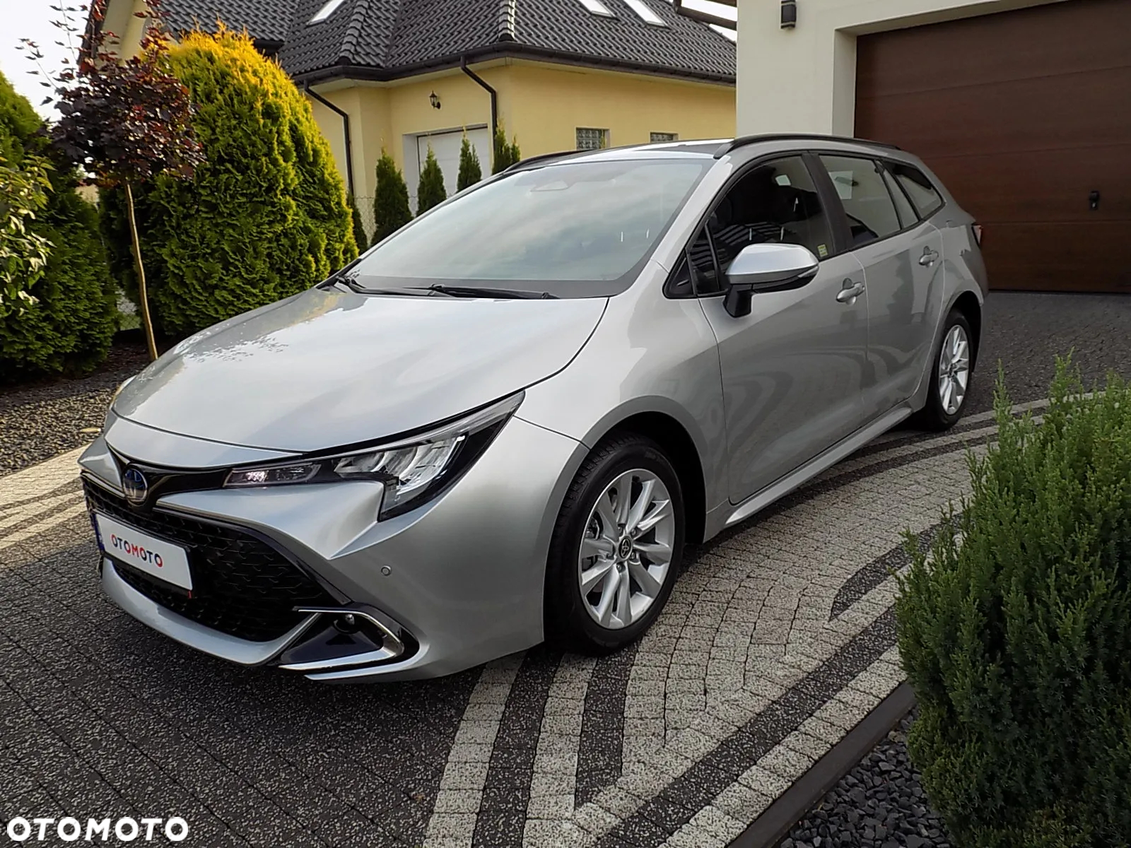 Toyota Corolla - 6