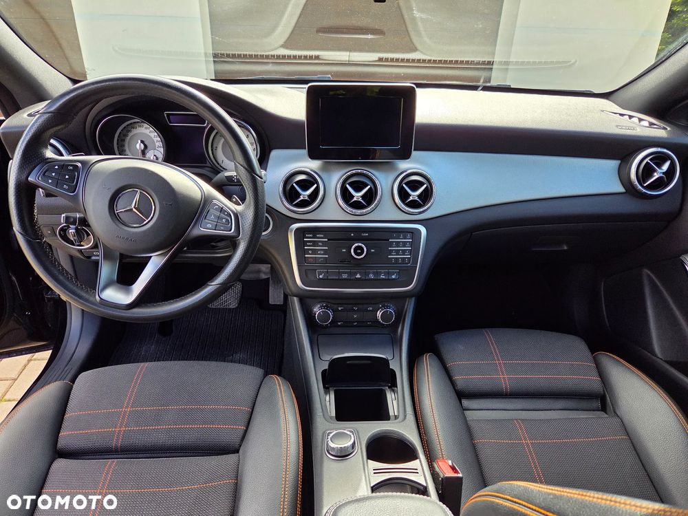 Mercedes-Benz CLA 220 (CDI) d 7G-DCT - 10