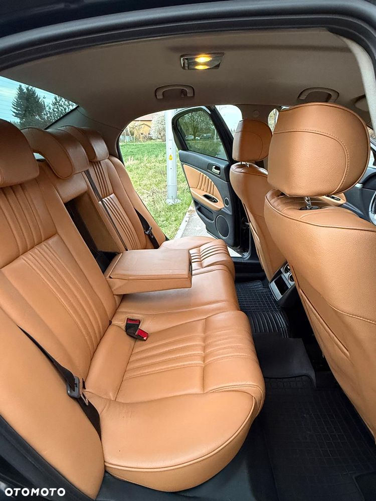 Alfa Romeo 159 1.9JTDM Distinctive - 4