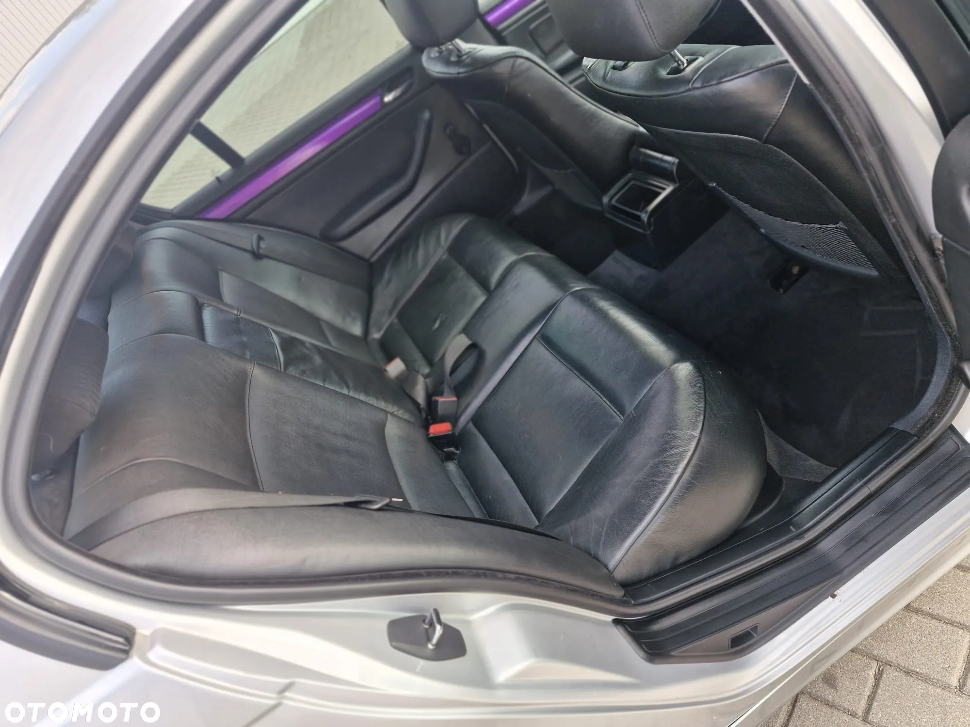BMW Seria 3 316i - 14
