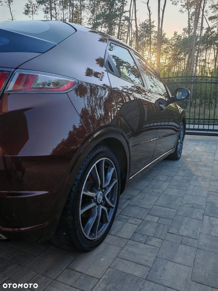 Honda Civic 1.8 GT Special Edition - 9