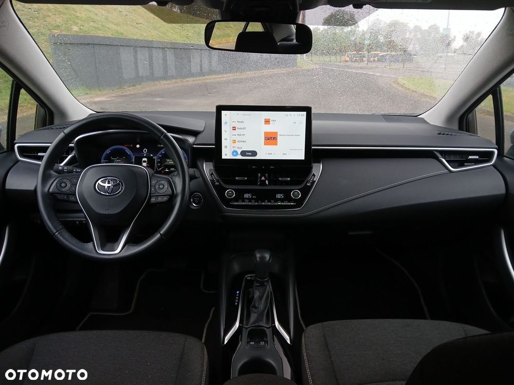 Toyota Corolla 1.8 Hybrid Comfort - 23