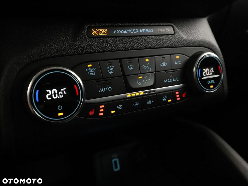 Ford Focus 1.0 EcoBoost mHEV Active - 27