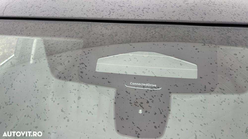 BMW Seria 3 320d xDrive AT MHEV - 24