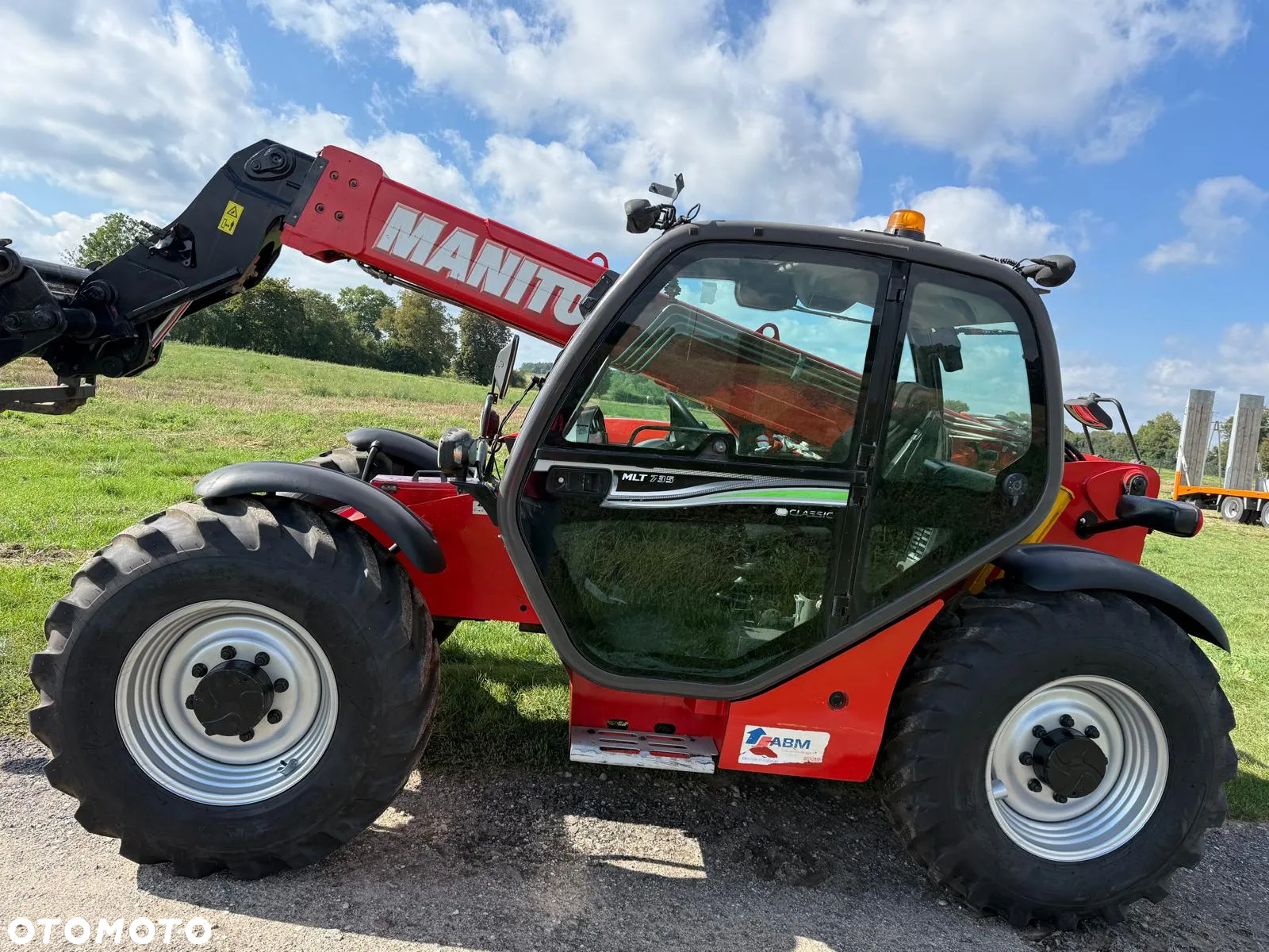 Manitou Ładowarka teleskopowa Manitou MLT 735-120 LSU 2016 ROK Dobrze utrzymana Niski przebieg 4900 MTG - 2
