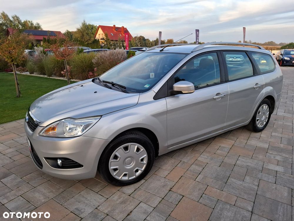 Ford Focus 1.6 16V Ghia - 8