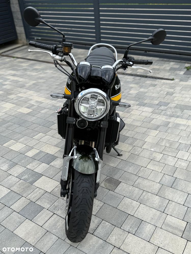 Kawasaki Z 900 RS - 8