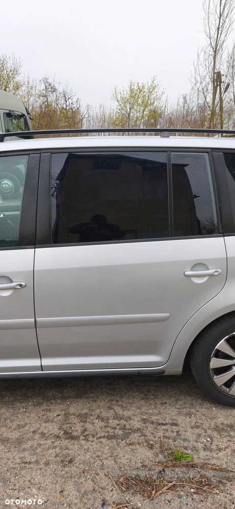 Drzwi kompletne VW Touran LA7W 03 10 Części Kierowcy Lewy przód lewy tył prawy przód prawy tył - 2