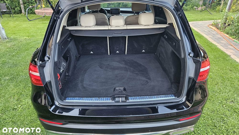 Mercedes-Benz GLC - 7
