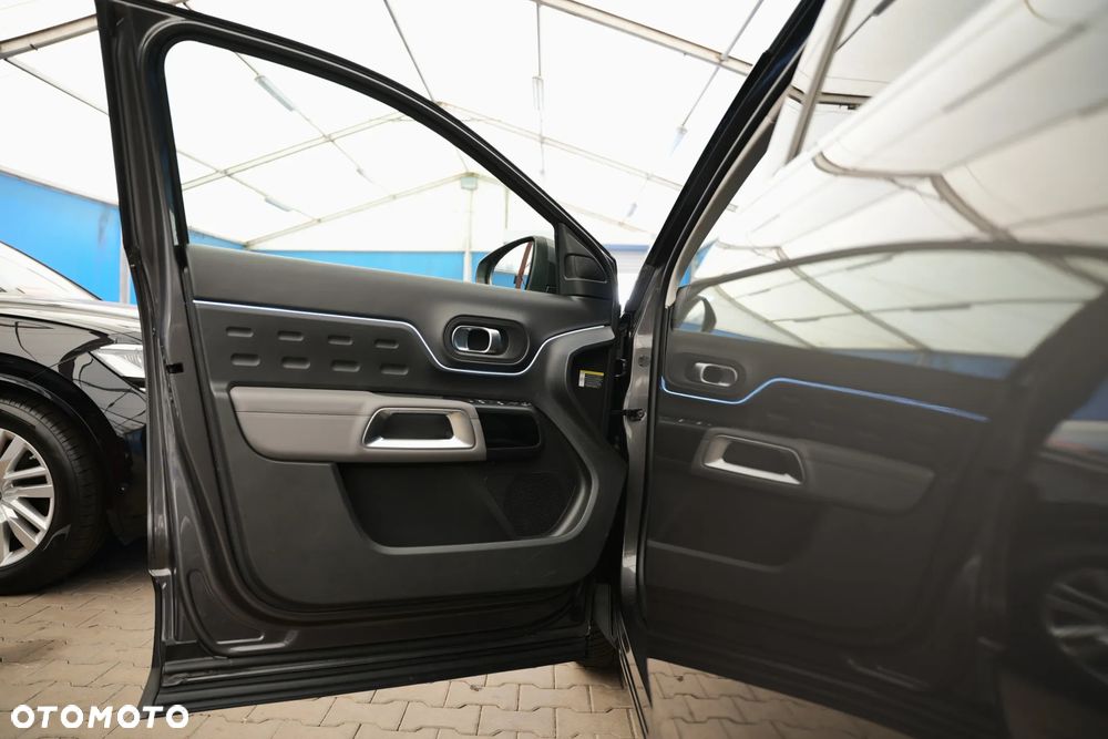 Citroën C5 Aircross 225 e.EAT8 SHINE PACK - 16