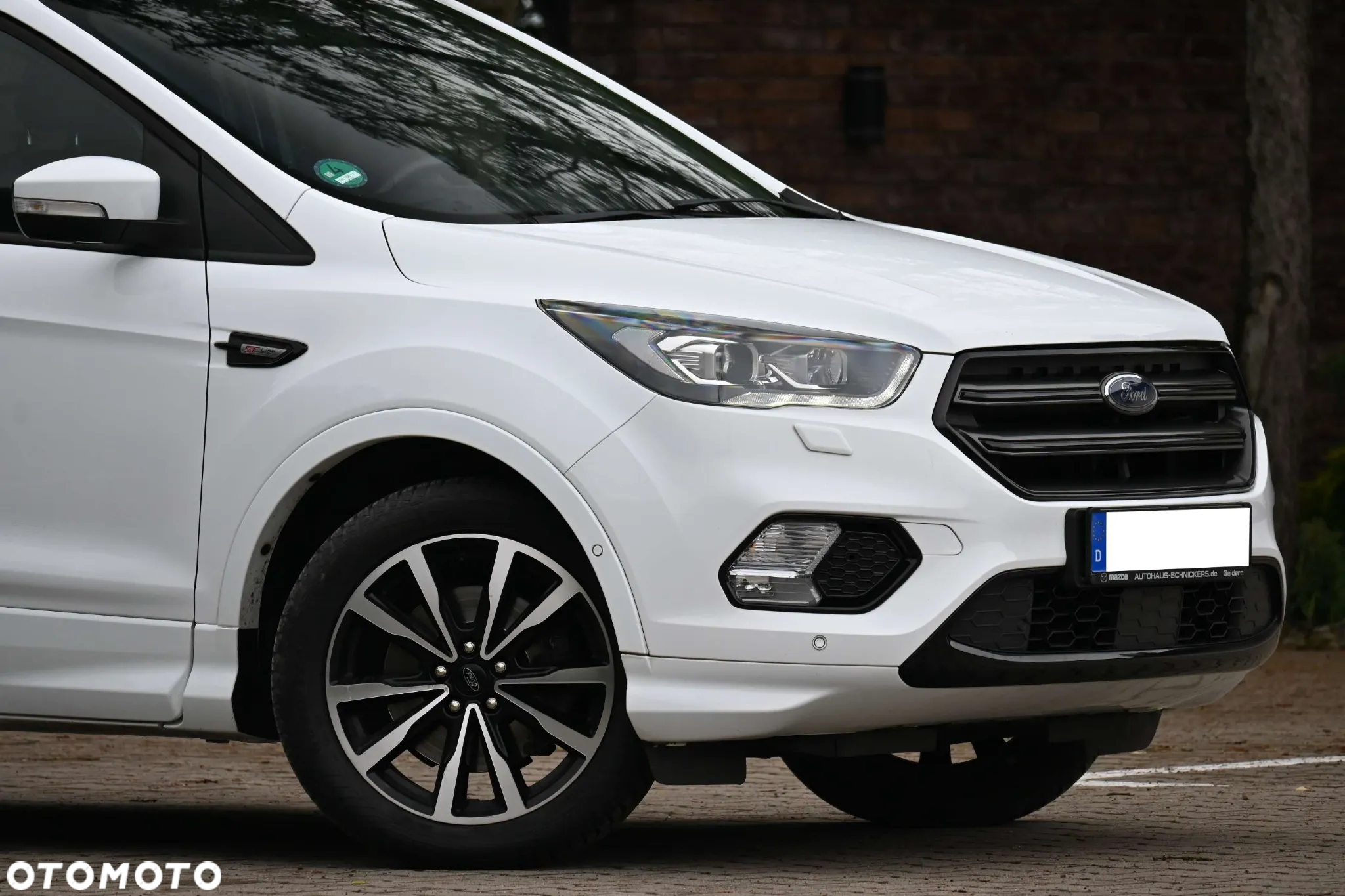 Ford Kuga 1.5 EcoBoost 4x4 ST-Line - 7