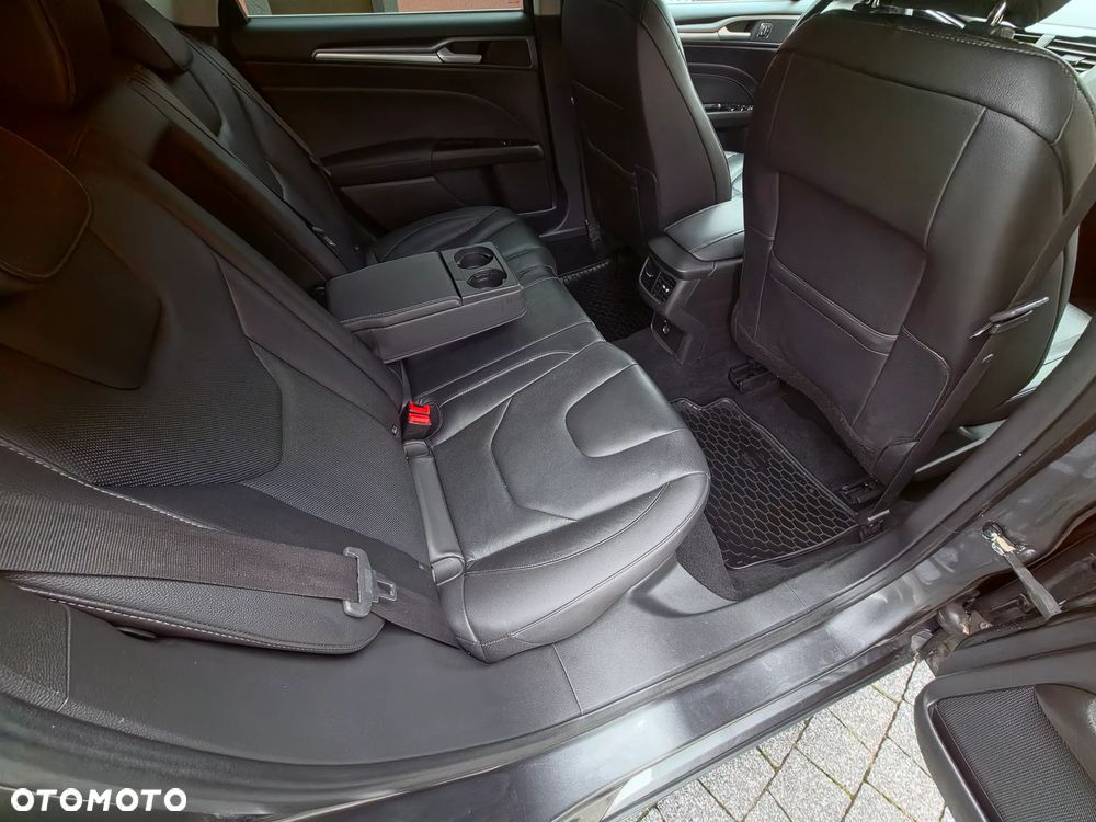 Ford Mondeo 1.6 TDCi Titanium - 6