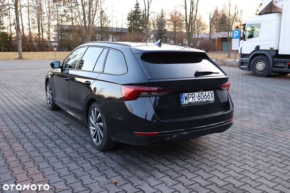 Skoda Octavia 2.0 TDI SCR Style DSG - 2