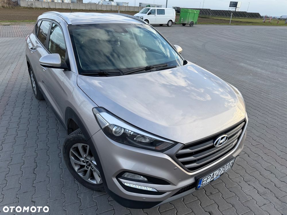 Hyundai Tucson 1.6 GDI BlueDrive Comfort 2WD - 9