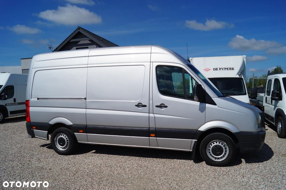 Volkswagen Crafter - 11