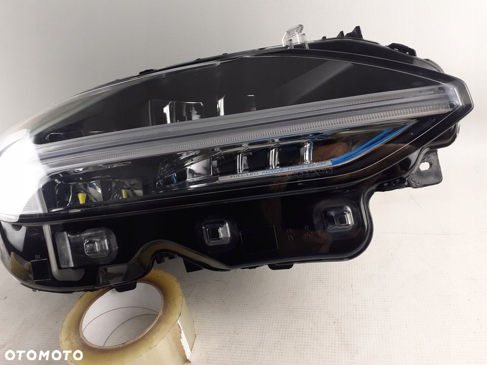 Lampa Volvo S\V90 prawa full led17-22 r.31655753 - 3