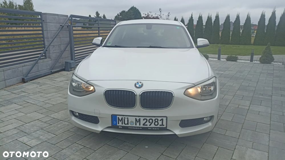 BMW Seria 1 116d DPF - 1