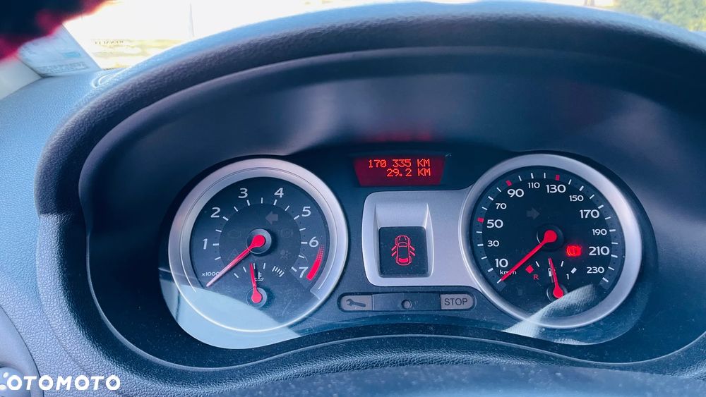 Renault Clio 1.2 16V All Inclusive - 2