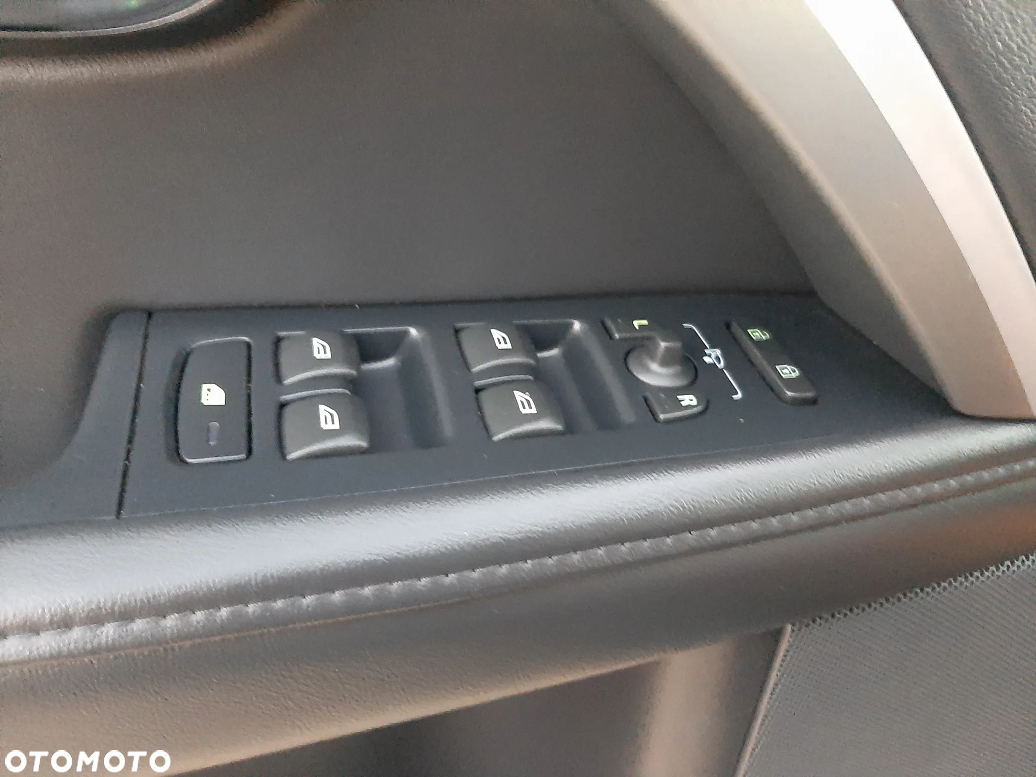 Volvo V70 D3 Geartronic Summum - 23
