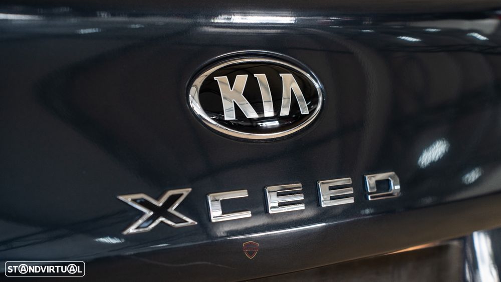 Kia XCeed 1.0 T-GDI Tech - 9