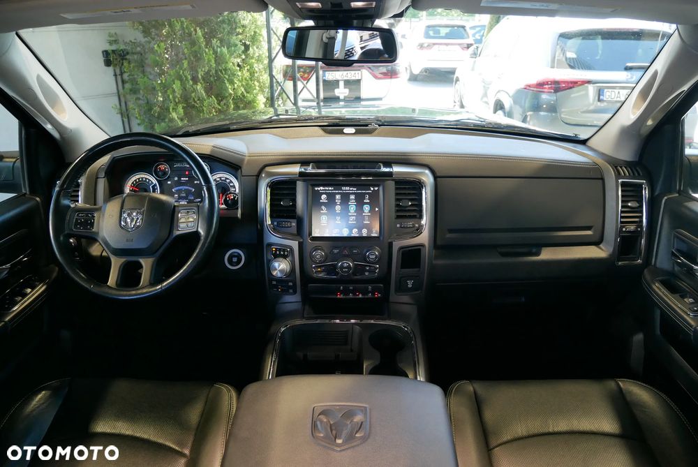 Dodge RAM - 18